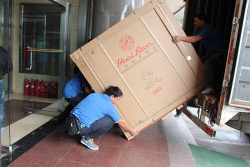 贵州钢琴贵重工艺品无忧运